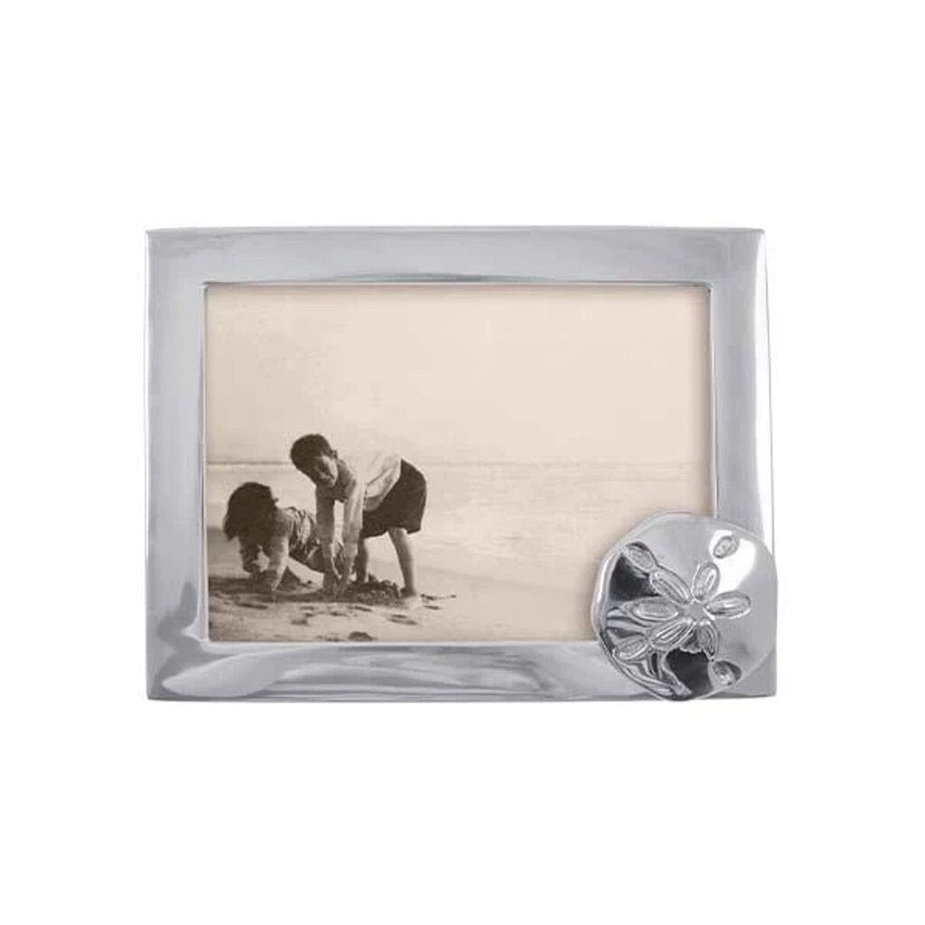 Mariposa Hand - crafted 5 x 7 Photo Frame for Displaying Precious Memories