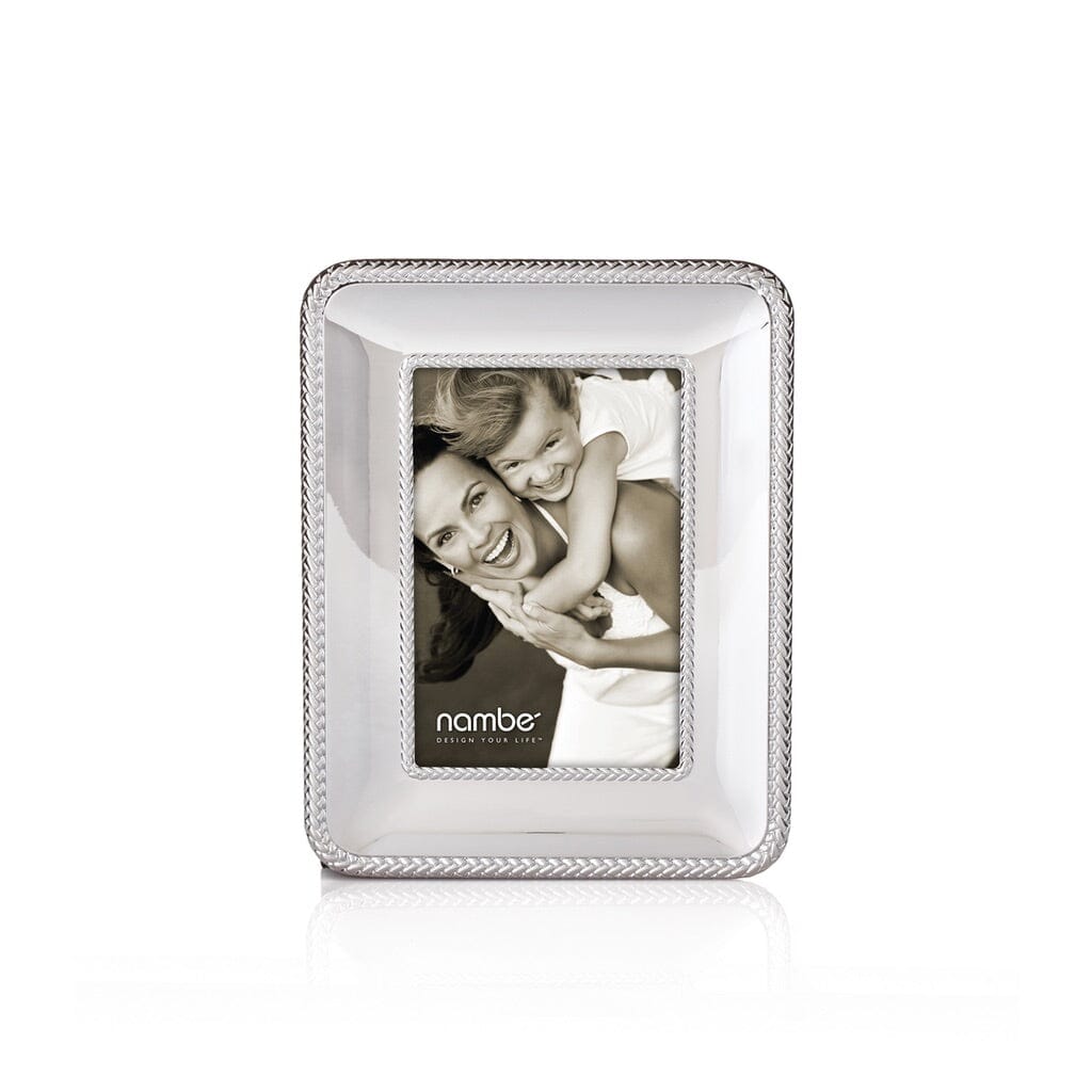 Nambe Braid 4 x 6 Chrome Plated Picture Frame for Displaying or Gifting