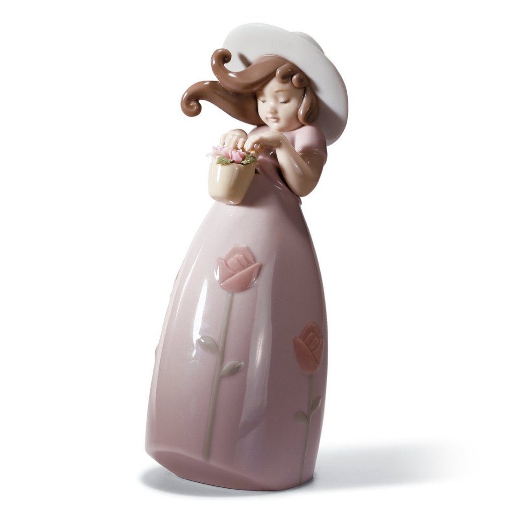 Exquisite Handmade Lladro Porcelain Figurine of a Little Rose