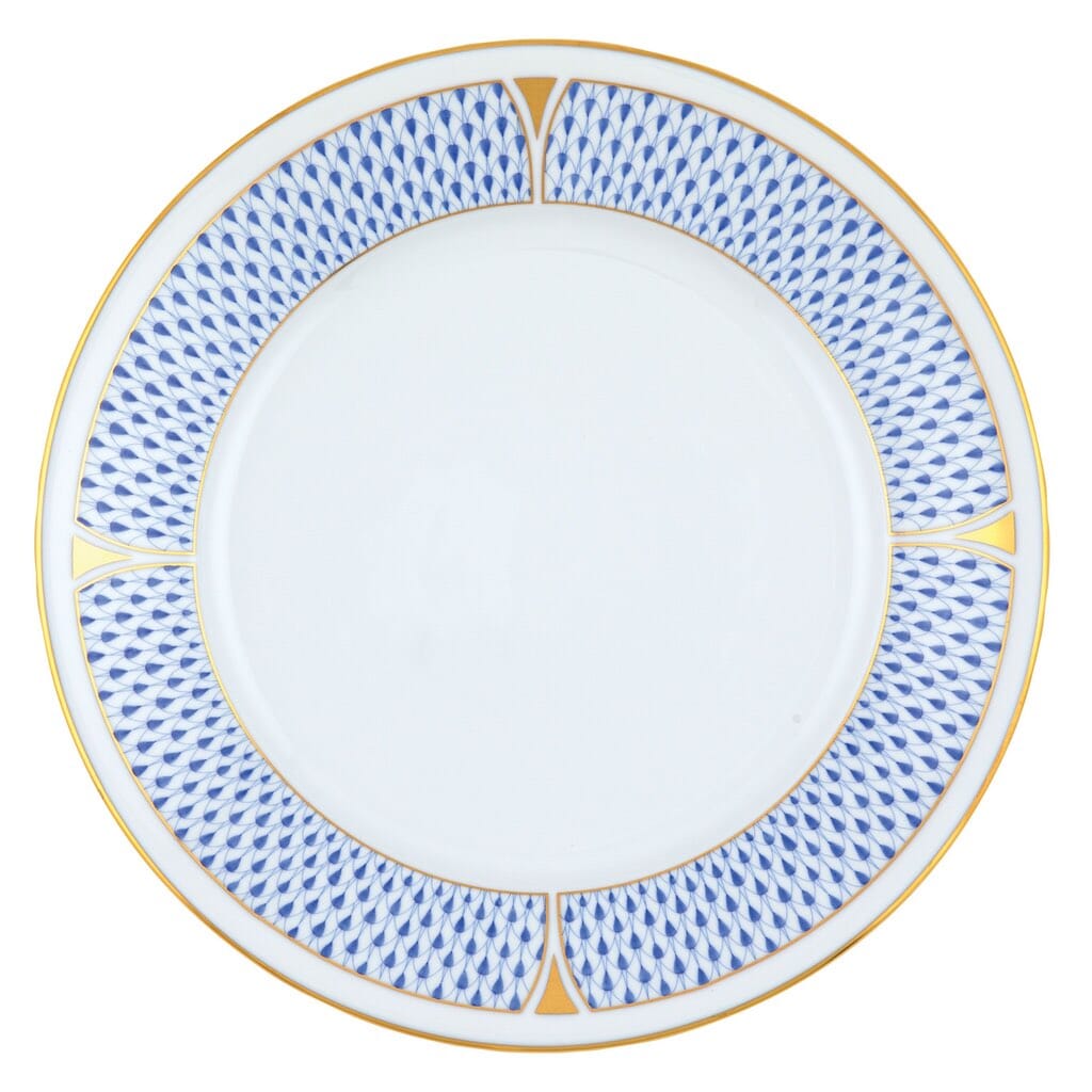 Herend Art Deco Style Dinner Plate with Modernized Trademark Fishnet Pattern and 24K Gold Geometric Accents