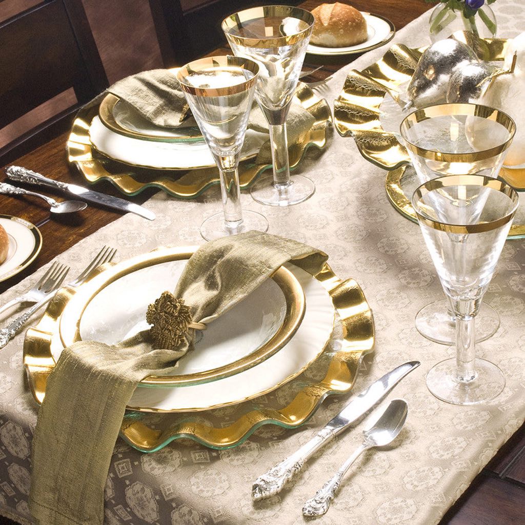 Annieglass Handmade Ruffled Buffet Plate with Precious Metal Trim - 13 Inches