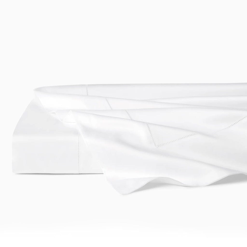 Luxurious Sferra Giotto King Size Flat Bed Sheet Measuring 114 x 114