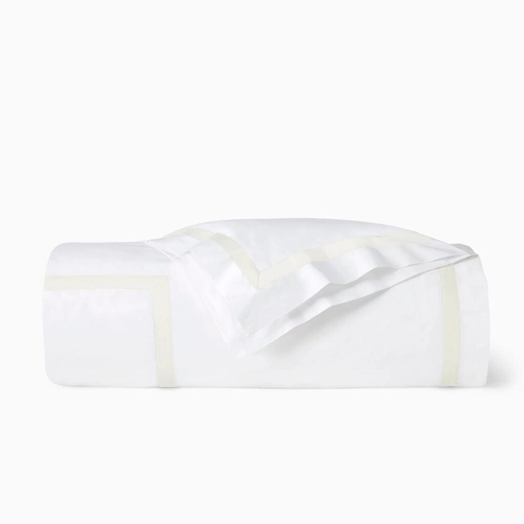 Luxurious Sferra Estate King-Size Duvet Cover 106 x 92 in Crisp White