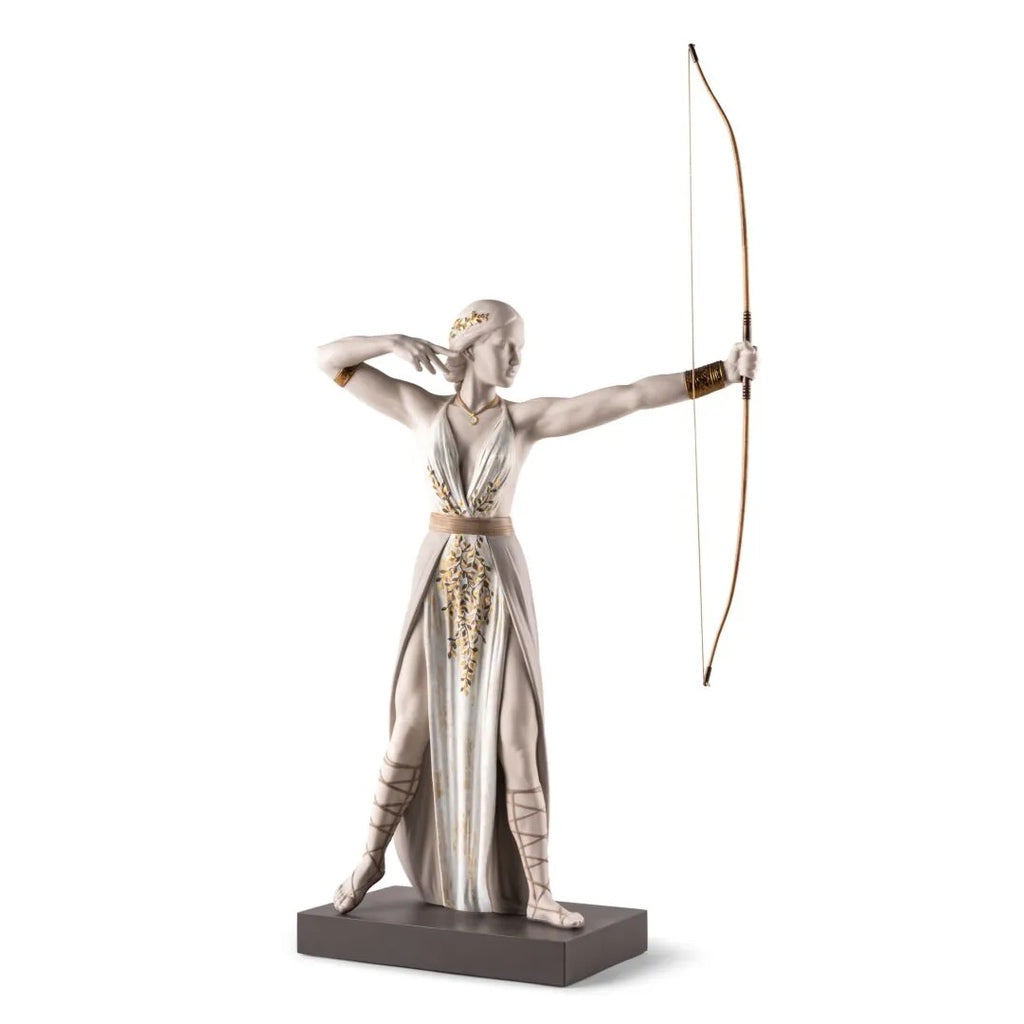 Exquisite Handmade Lladro Porcelain Diana Sculpture from Spain
