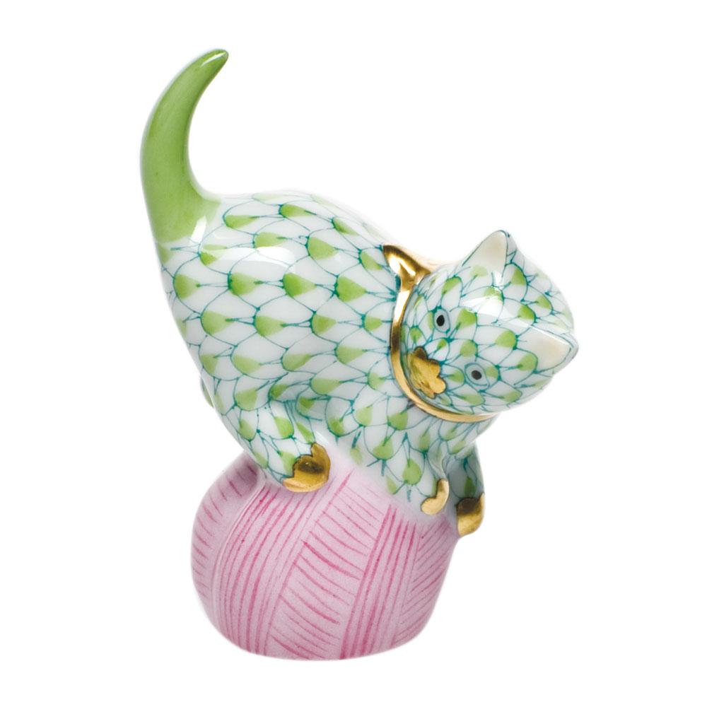 Exquisite Handmade Herend Mischievous Cat Porcelain Figurine