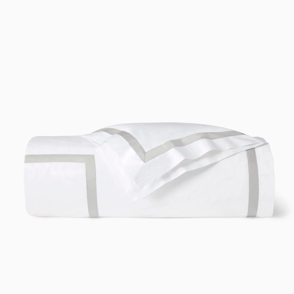 Luxurious Sferra Estate King-Size Duvet Cover 106 x 92 in Crisp White