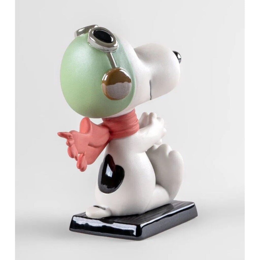 Exquisite Lladro Handmade Porcelain Snoopy Flying Ace Collectible Figurine