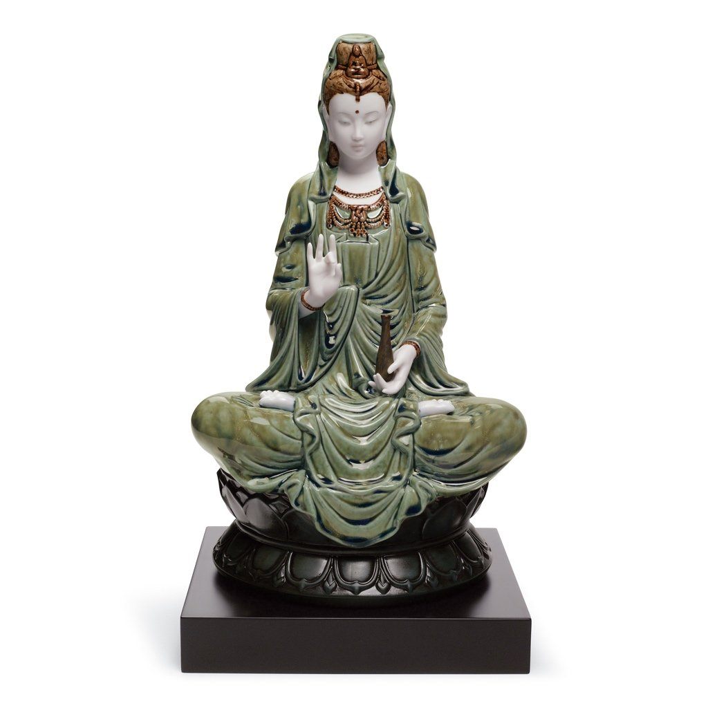 Exquisite Lladro Handmade Green Matte Porcelain Kwan Yin Figurine - A Timeless Artifact
