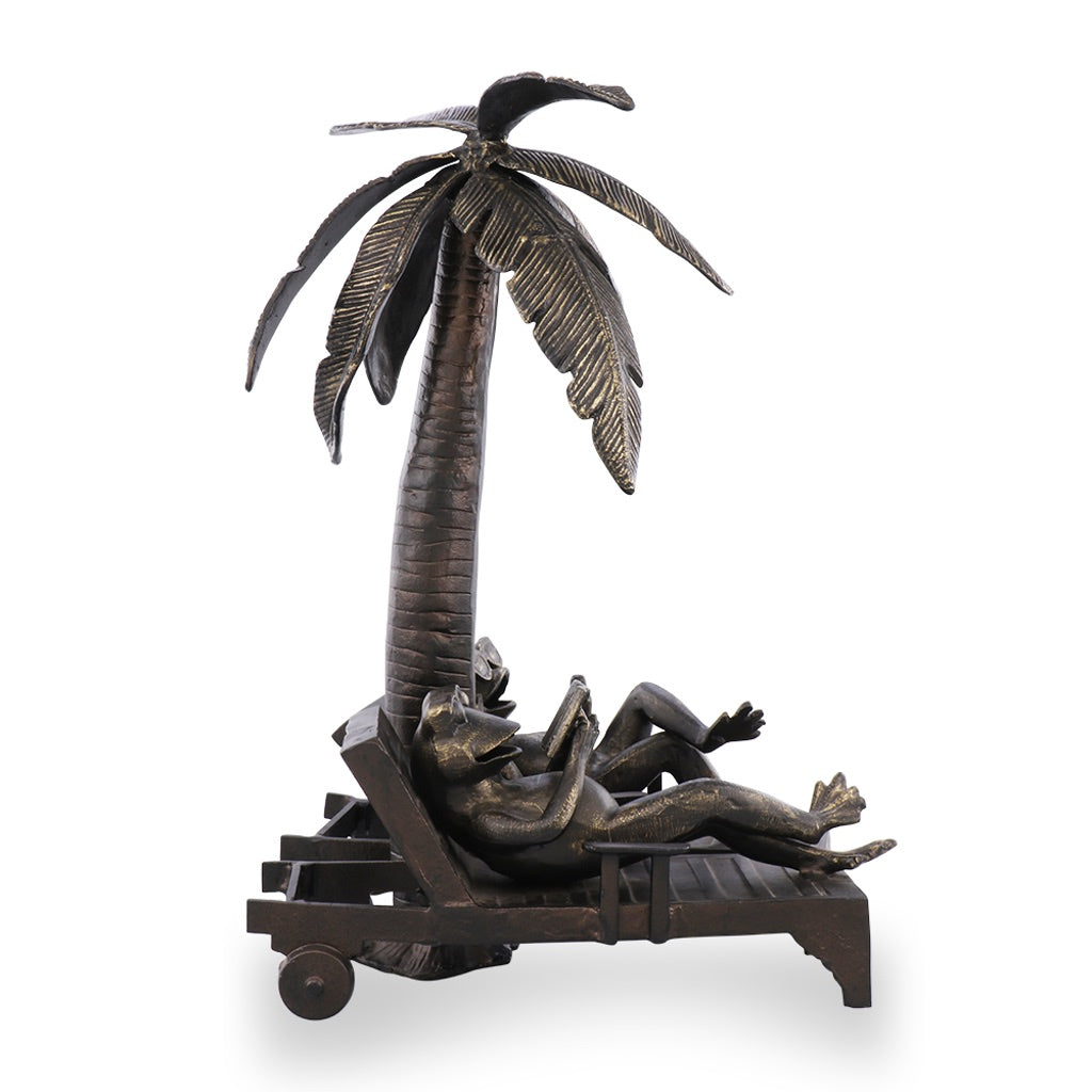 Adorable Aluminum Bronze-finish Frog Couple Sculpture for Garden Vacation