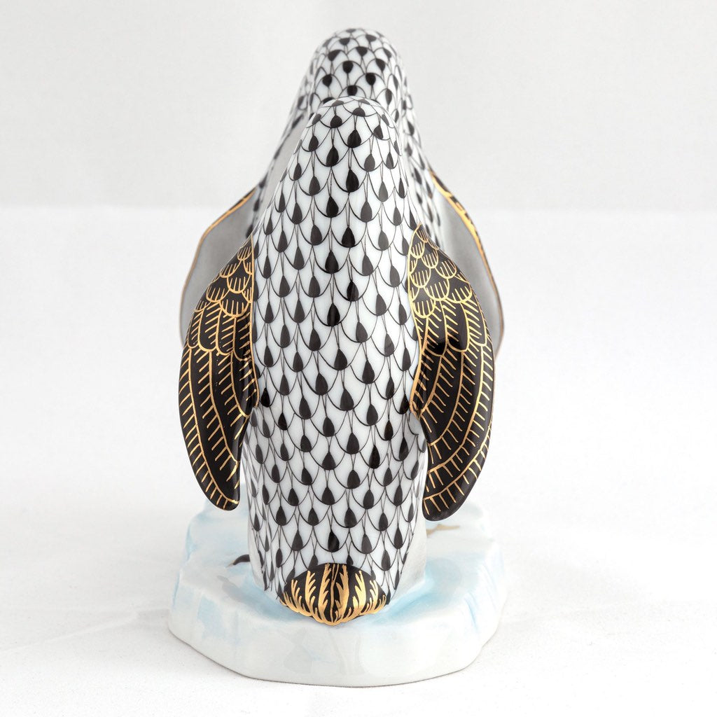 Handmade Herend Pair of Face - to - Face Penguins Figurine with 24K Gold Accents