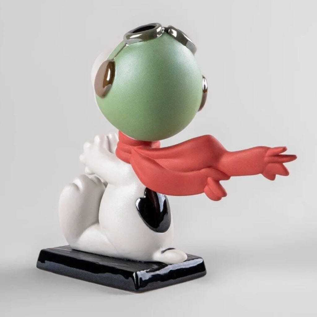 Exquisite Lladro Handmade Porcelain Snoopy Flying Ace Collectible Figurine