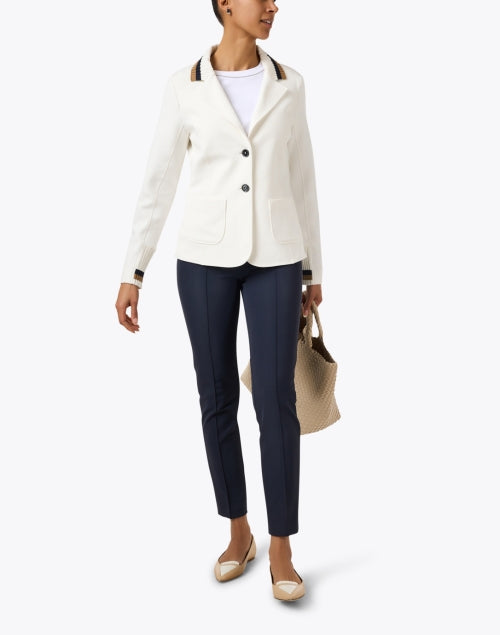 Stylish White Knit - Collared Blazer for Versatile Looks