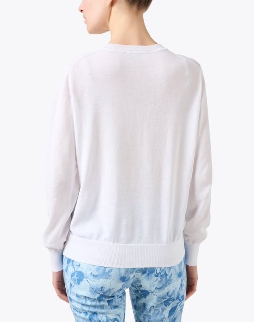Elegant All - White Cotton Blend Sweater for Stylish Outfits