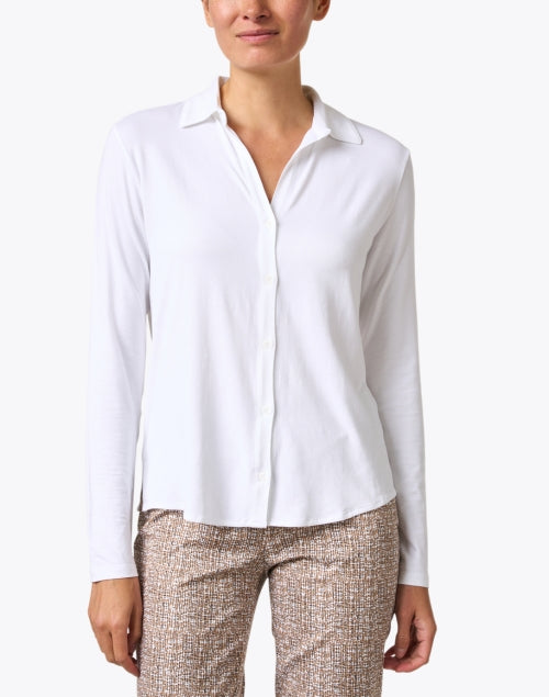 Exquisite White Button-Down Shirt for a Sophisticated Look