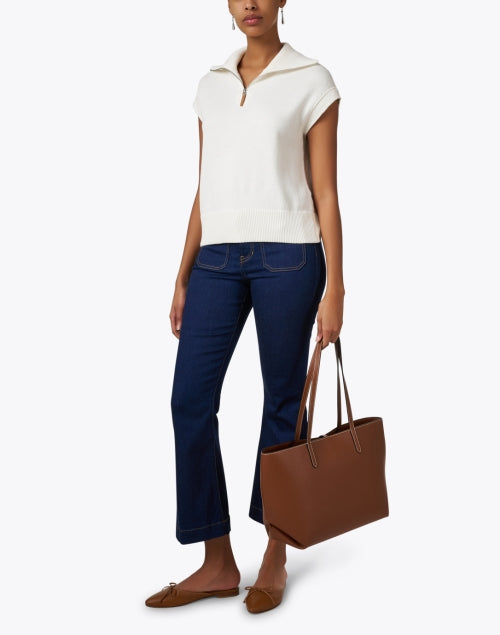 Stylish White Zip-up Sweater Made of Cotton-Silk Blend