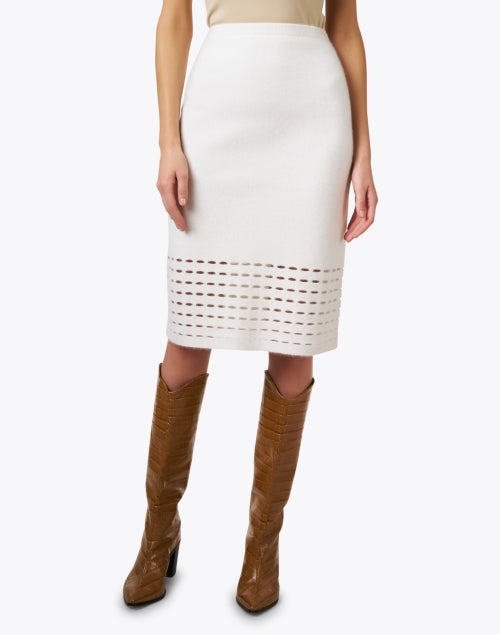 Elegant White Cut - Out Midi Cashmere Pull - On Skirt