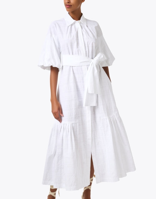 Elegant White Dress Shirt Made from Premium Cotton Linen Blend