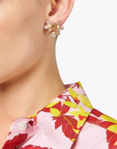 Exquisite Cluster Flower Earrings Crafted with Crystals and Pearls