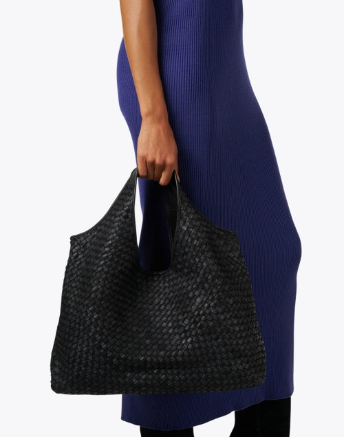 Stylish Carmen Black Hand - Woven Leather Shoulder Bag for Everyday Use