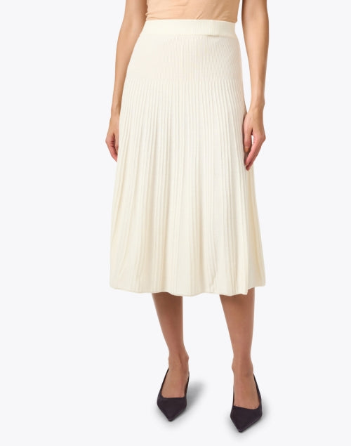 Elegant Ivory Pleated Merino Wool Midi Skirt