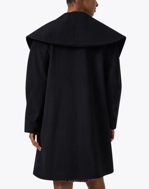 Elegant Simone Black Overcoat Crafted from Premium Wool