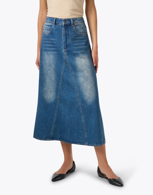 Stylish Distressed Blue A-Line Denim Skirt for Fashionable Weekend