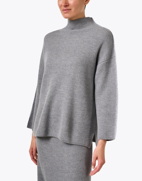 Stylish Fanfara Grey Wool Knit Sweater for Fashionable Wear