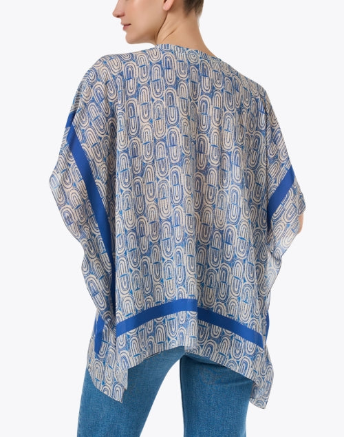 Stylish Blue Print Poncho for Effortless Fashion