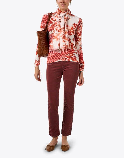 Stylish Red Floral Printed Women's Sweater for Casual Wear