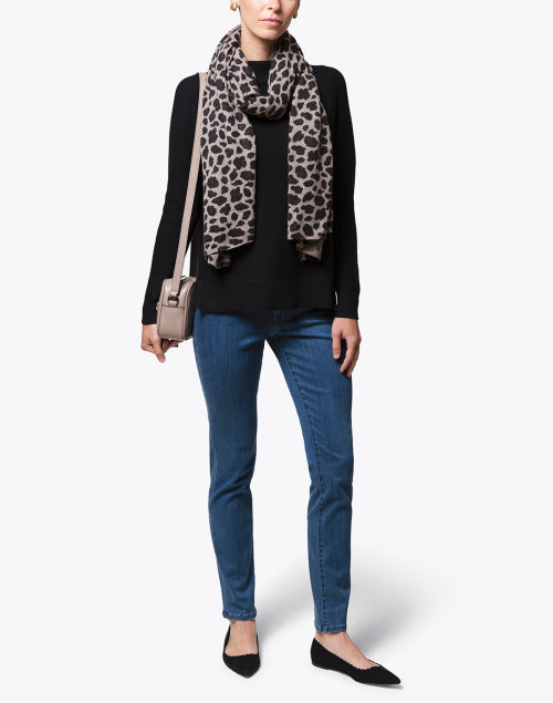 USA-Made Malibu Stretchable Mid-Weight Blue Denim Jeans