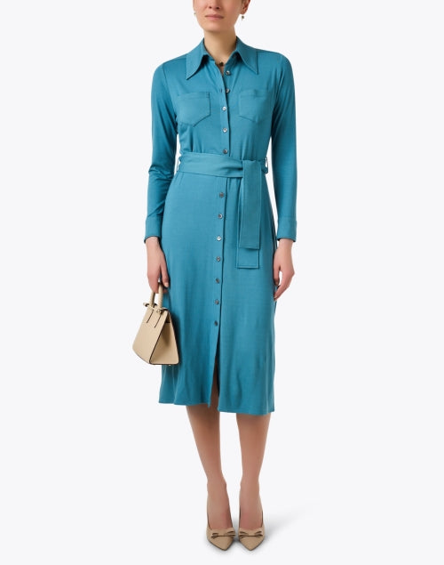 Stylish Victoria Blue Women's Shirt Dress for Seasonal Transition