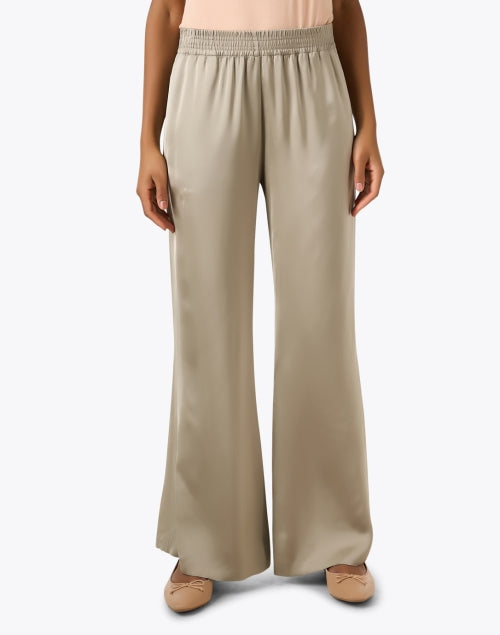 Elegant Green Satin Wide-Leg Women's Pants for Versatile Wear