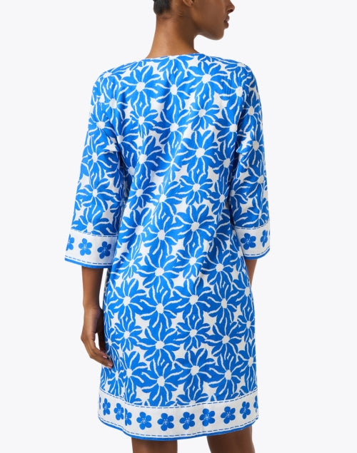 Stylish Blue Floral Patterned Women's Tunic Dress for Warm Weather