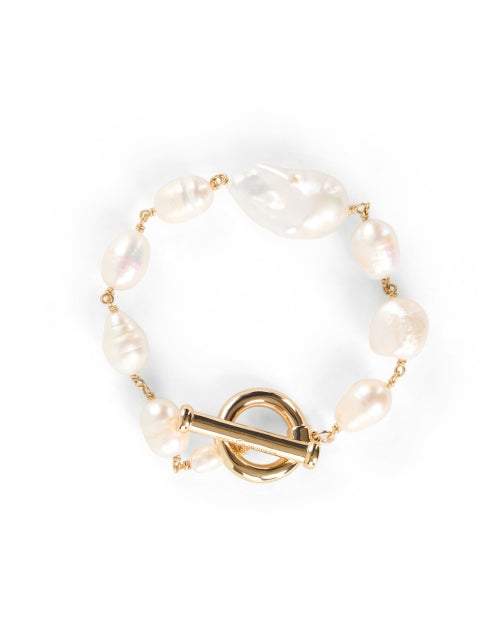 Exquisite Gold-Tone Chain and Freshwater Pearl Fashion Bracelet