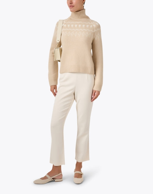 Elegant Beige Cashmere Pullover Sweater - Stelli by Kujten