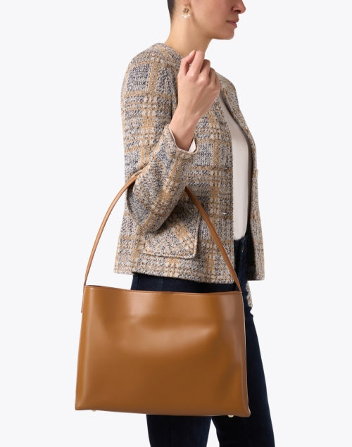 Elegant Tan Leather Leonore Shoulder Bag for This Season
