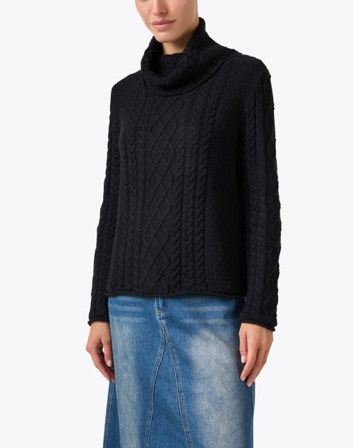 Stylish Geneva Black Cotton-Cashmere Blend Turtleneck Sweater