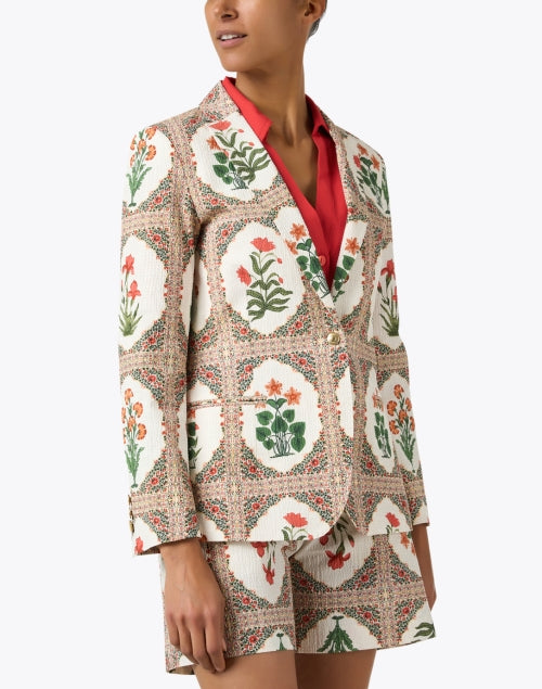 Stylish Hannah Floral Seersucker Women's Blazer for Fashionable Getaways