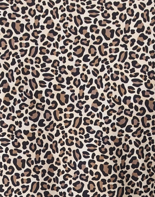 Lee Women's Stylish Leopard Print Slim - Stretch Turtle Neck Top