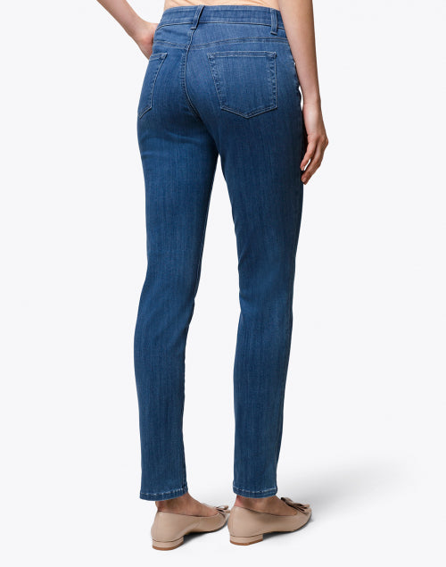 USA-Made Malibu Stretchable Mid-Weight Blue Denim Jeans