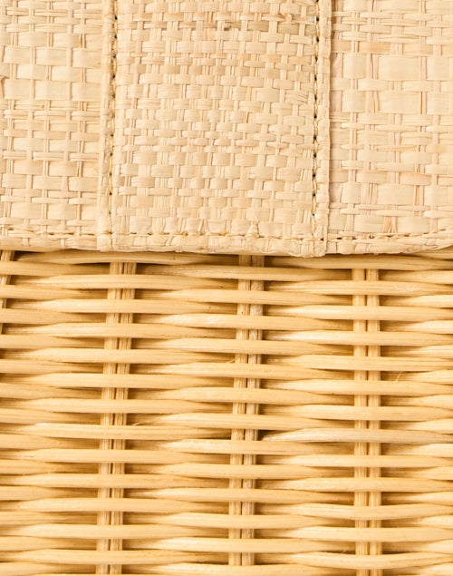The Elegant Tan Rattan Petite Lady's Handbag for the New Season