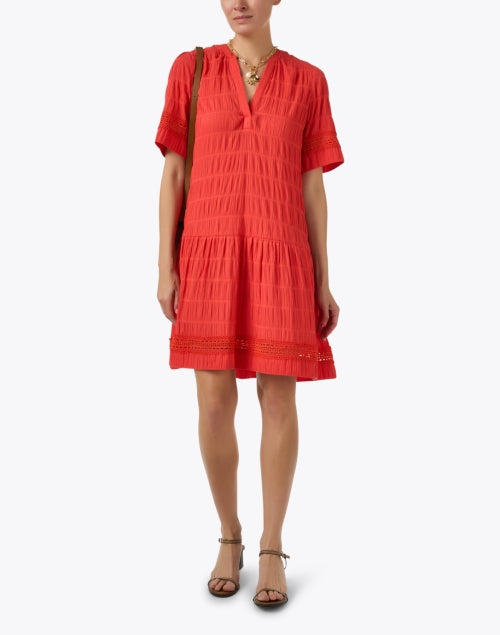 Stylish Red Pleated Cotton Dress with Lace Trim for a Timeless Look