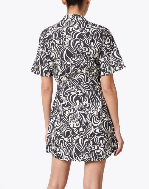 Ryfen Groovy Printed Shirt Dress in Black and Ivory