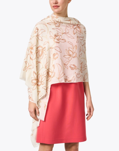 Exquisite Ivory Floral Decorated Merino Wool Fashion Scarf