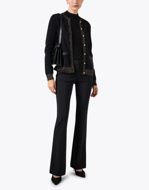 Stylish Black Cashmere Knit Cardigan for Elegant Wear