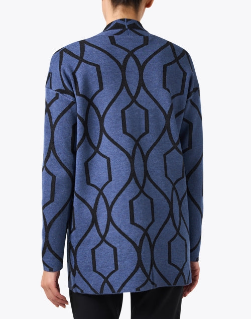 Lightweight Reversible Cardigan in Stunning Black and Indigo