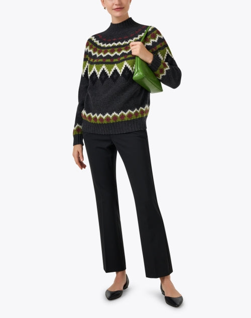 Orario Stylish Grey Multi - Patterned Wool Sweater for a Fashionable Look