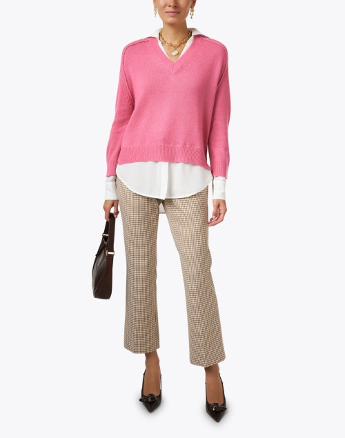 Stylish Aster Pink V-Neck Fashionable Looker Knit Sweater for a Chic Appearance