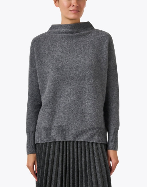 Grey Autumn Boiled Cashmere Funnel Neck Sweater for Daytime Wear