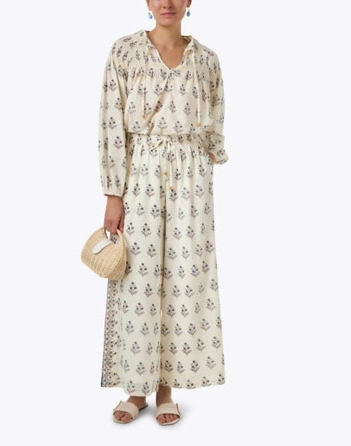 Stylish Carmen Ivory Block - Printed Cotton Women's Blouse for Warm Days